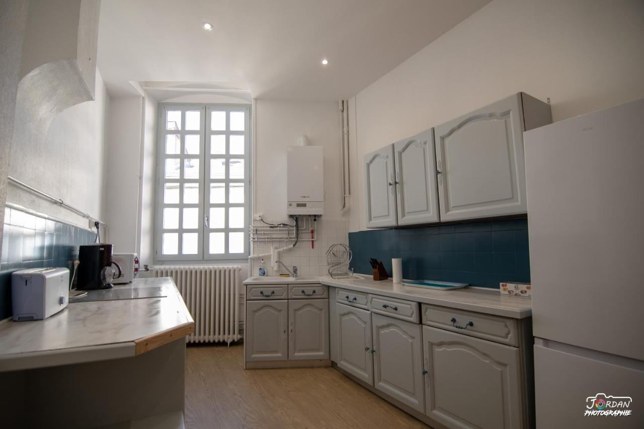 Hyper Centre - 3 Chambres - Gare - Wifi - Cosy Bourg-en-Bresse Dış mekan fotoğraf