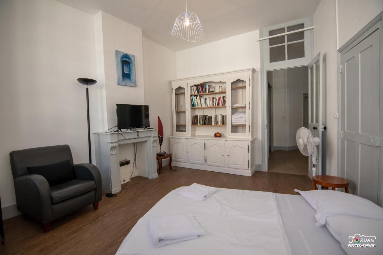 Hyper Centre - 3 Chambres - Gare - Wifi - Cosy Bourg-en-Bresse Dış mekan fotoğraf