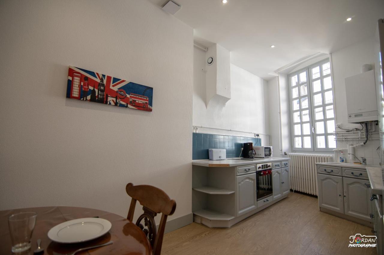 Hyper Centre - 3 Chambres - Gare - Wifi - Cosy Bourg-en-Bresse Dış mekan fotoğraf